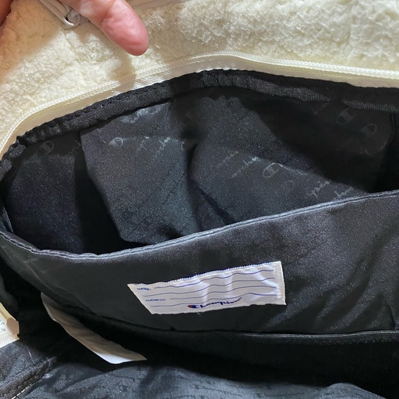 Champion backpack - Picture 3 of 4